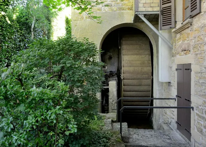 L'aube Du Moulin